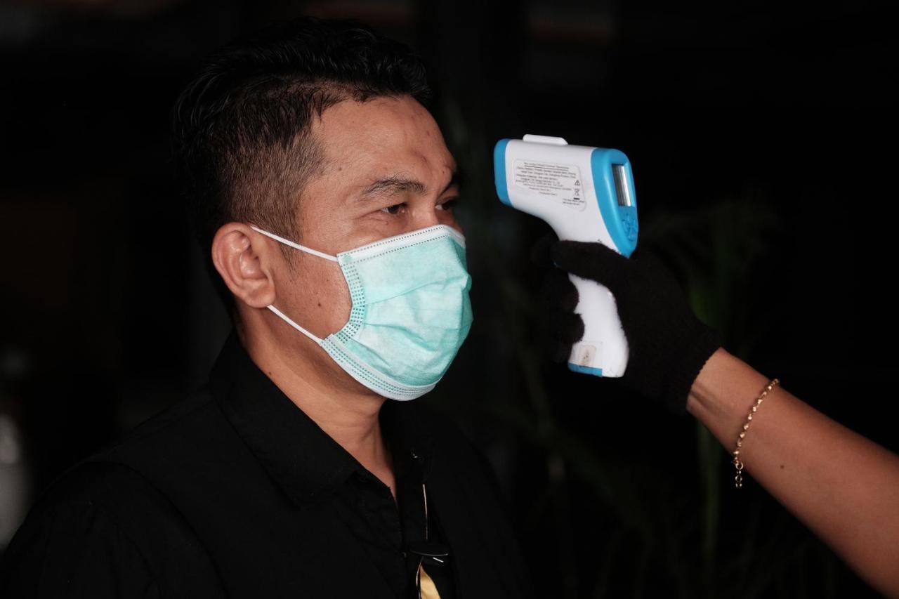 Eve Hotel Bandung Buitenkant foto