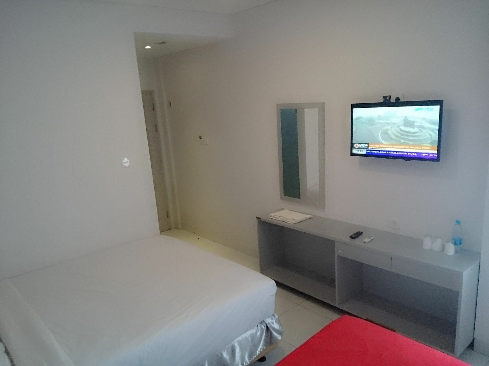 Eve Hotel Bandung Buitenkant foto
