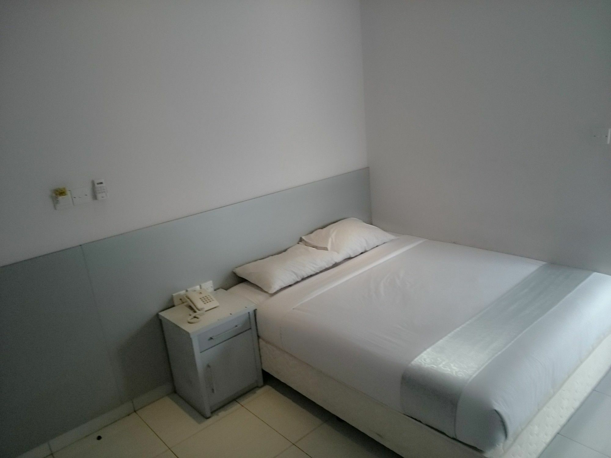 Eve Hotel Bandung Buitenkant foto